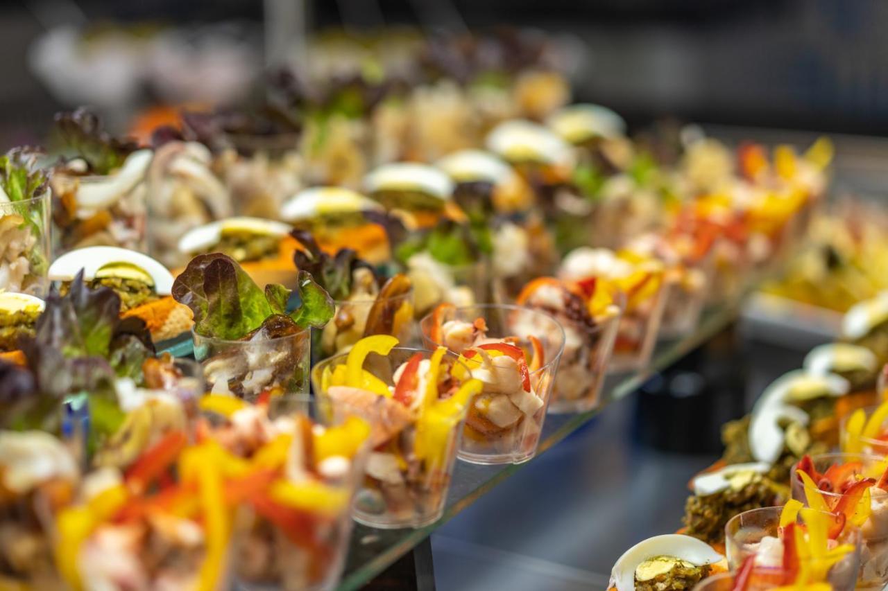 The Mirage Resort & Spa ฮัมมาเม็ต ภายนอก รูปภาพ A selection of tapas